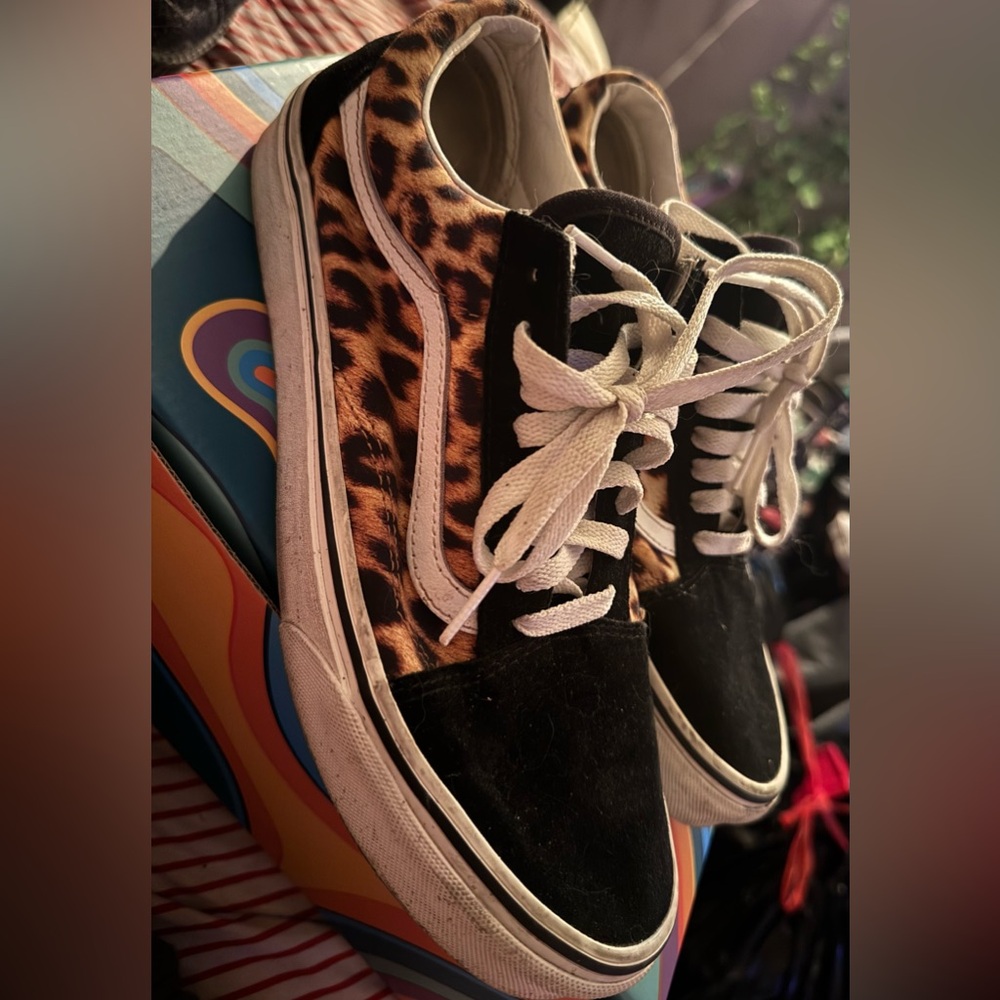 VANS Leopard Old Skool Womens Shoes - Picture 7 of 8